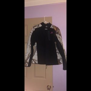 Mossy oak camo windbreaker